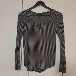 Whetherly size S striped v-neck tee